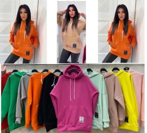 Bluzy damskie z kapturem